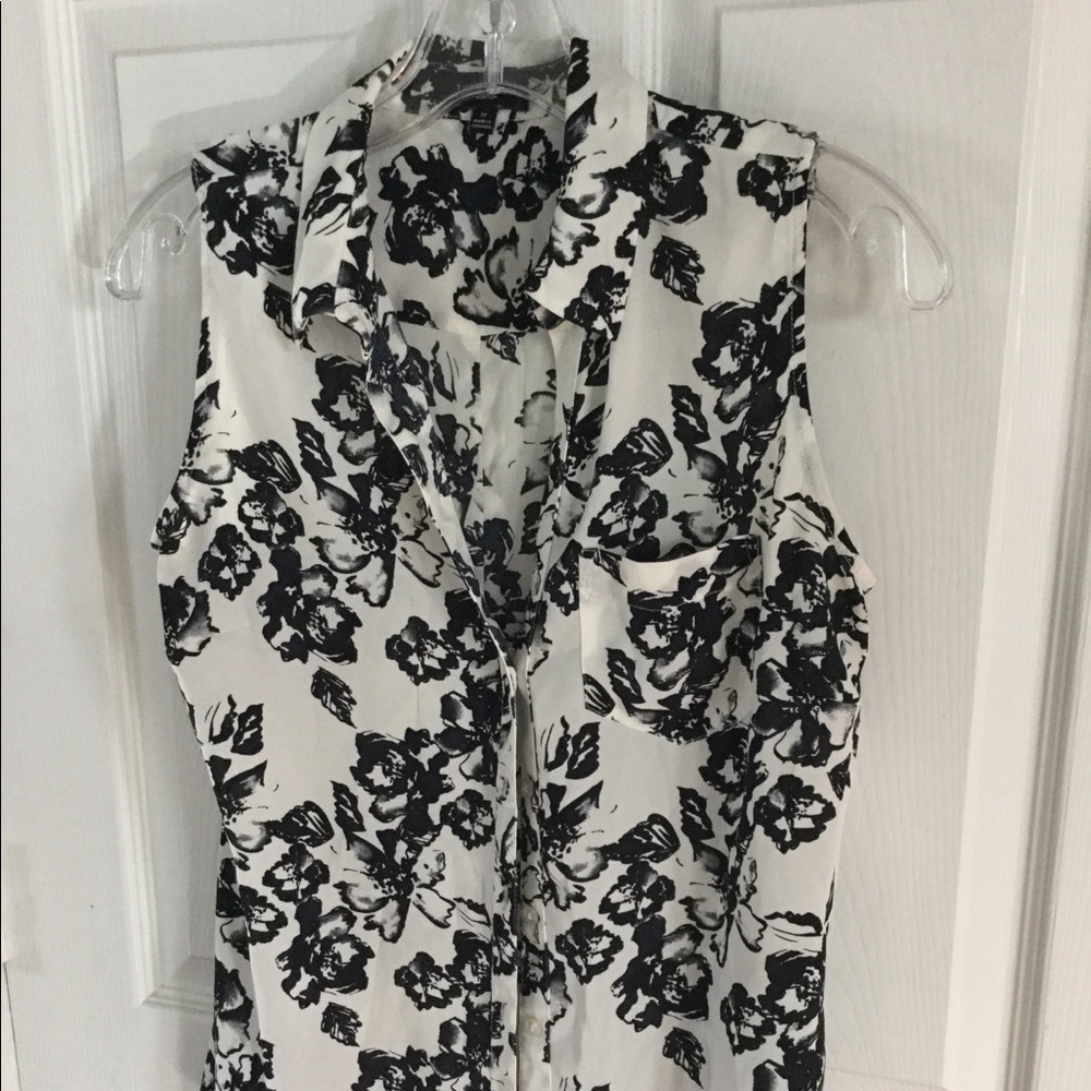 The Limited B&W Floral Ashton